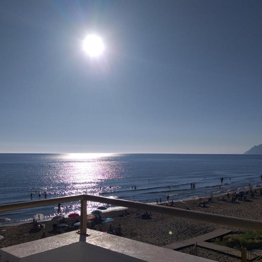 Nereides Apartments Agios Gordios  Exterior foto